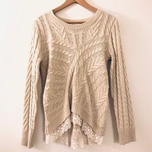 Monteau cream knit sweater with lace detail